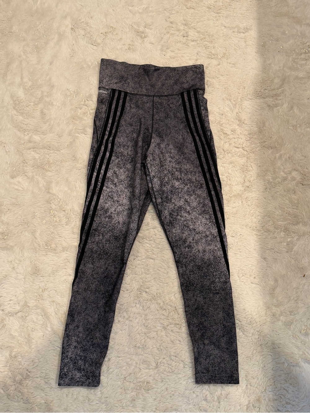 ADIDAS SMALL WOMENS LEGGINGS PANT SILVER BLACK WHITE SHIMMER EXCELLENT CONDITION